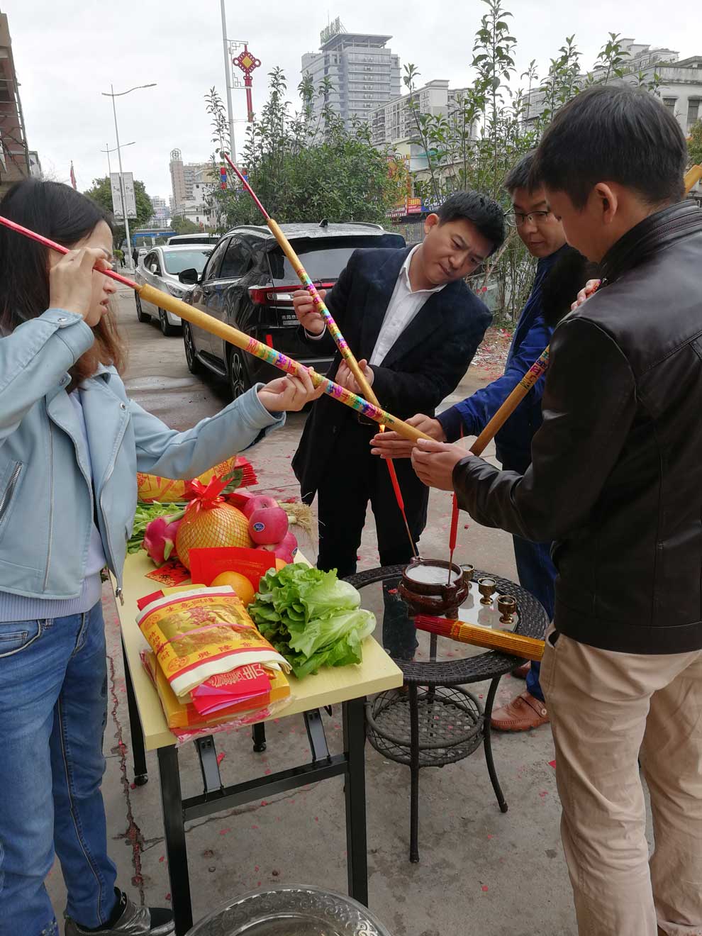 開年啦，開工大吉，祝大家狗年旺旺旺