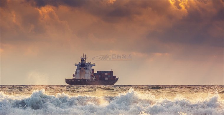 馬士基集裝箱著火最新進(jìn)展：船體擱淺沉沒，部分集裝箱已落海！