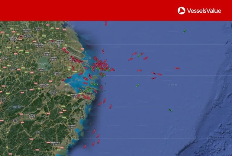 封控加劇港口擁堵！船公司宣布跳港、調(diào)整船期！